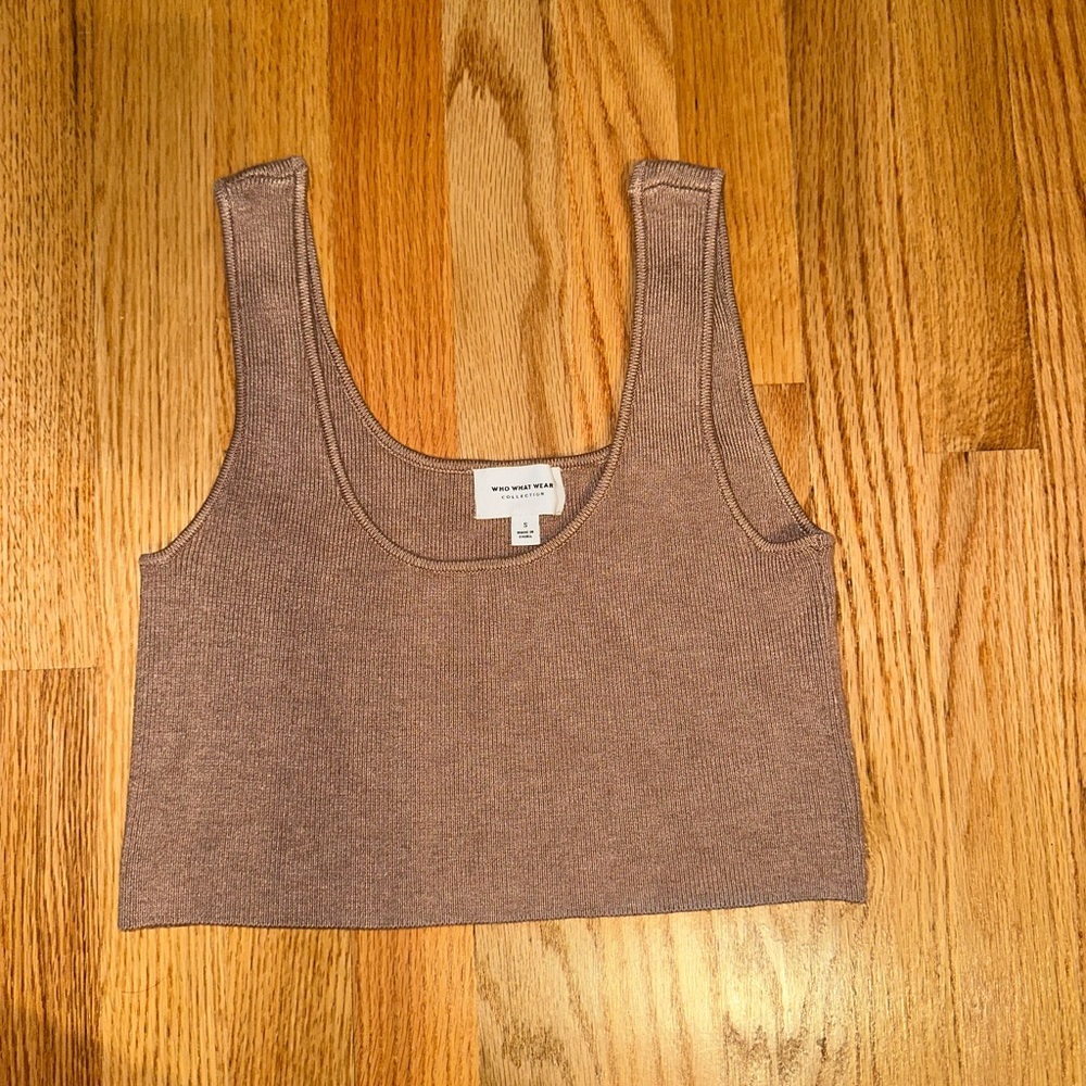 Cropped tank - Picture 3 of 3